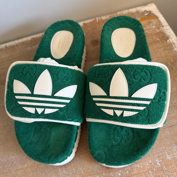 Gucci x Adidas Terry Cloth Trefoil GG Monogram Platform Sandals - Picture 3 of 8